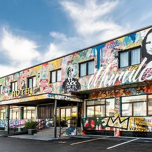 4* Hotel Muraless Art